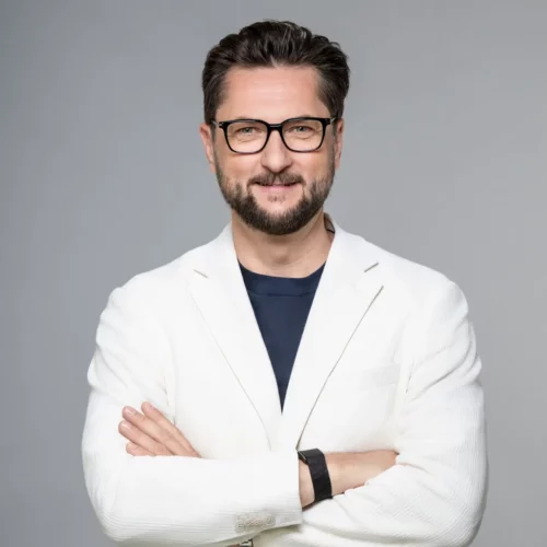 Damian Izdebski